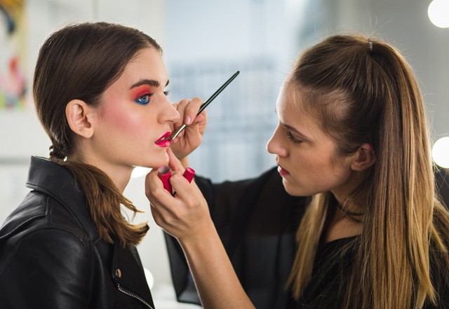 Egy sminkiskola mindenkinek: Interjú Páll Adrienn alapítóval