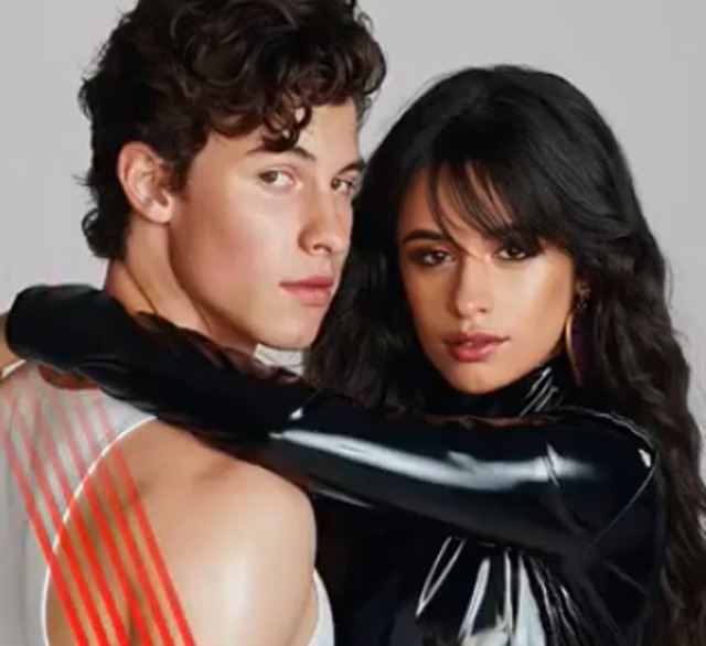 Camila Cabello és Shawn Mendes igazi álompár: így romantikáztak az étteremben