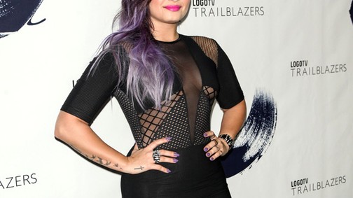 Kukucs! Demi Lovato is mutatja, amije van