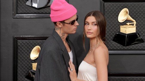 Justin Bieber megszólalt, miután kikövette az Instagramon feleségét, Hailey Biebert