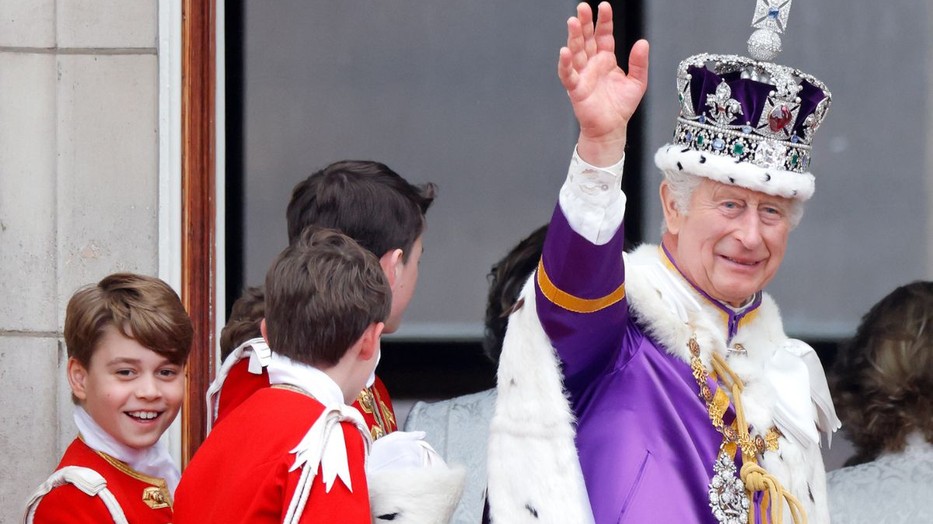 A monarchia népszerűsége nincs jó állapotban, egyes vélemények szerint György herceg lehet a brit királyi család utolsó uralkodója