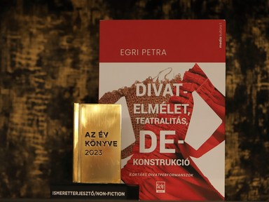 „A vásárlók ráhangolhatóbbak lennének egy a mostanitól fenntarthatóbb divatra” – Dr. Egri Petra divatkutatóval beszélgettünk