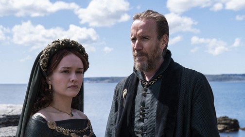 Olyan brutális lett a Sárkányok háza szexjelenete, hogy nem engedték levetíteni, de Olivia Cooke színésznő azért elmesélte