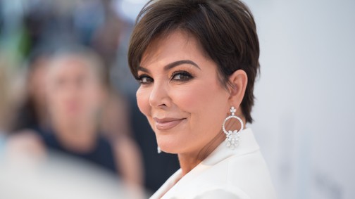 Viszlát, pixie: Kris Jenner évtizedek után frizurát váltott 