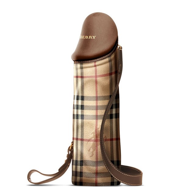 Dizájner péniszeket készít ez a művész, elég vad