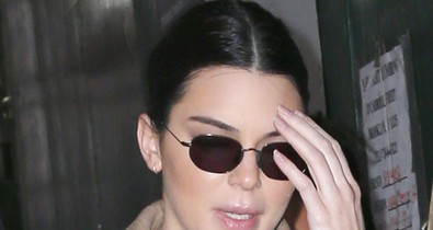 Kendall Jennert alaposan fejbe kólinotta a divathét