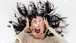 Az emberi kapcsolatok csendes gyilkosa, ami sokkal jobban jelen van a mindennapokban, mint gondolnád: a projekció