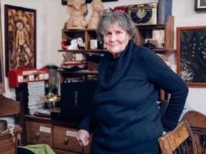 Kőszegi Edit filmrendező, forgatókönyvíró: „A cigány szóval együtt jár egy sajnálat, ebből ők már nagyon nem kérnek”