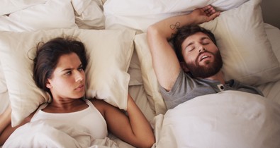 A horkolás kezelése sokkal inkább szól a párkapcsolatról, mintsem a biológiáról