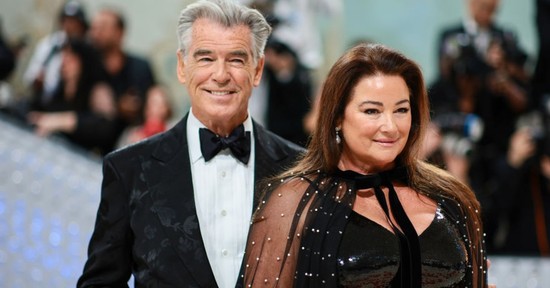 Ha Pierce Brosnan és Keely Shaye Smith legszebb fotói nem adják vissza a szerelembe vetett hited, akkor semmi