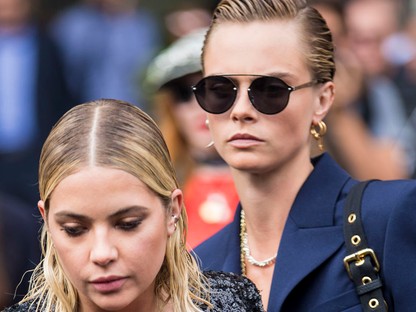 Pikáns videóval erősítette meg Ashley Benson és Cara Delevingne, hogy TÉNYLEG járnak