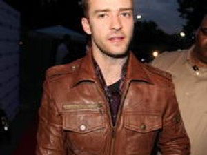 Saját parfüm helyett reklám