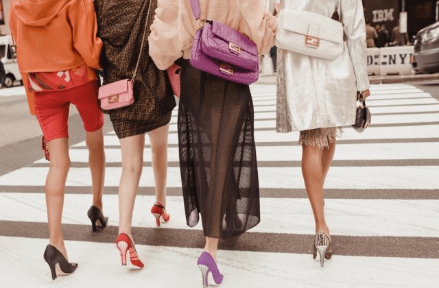 A Fendi új reklámjában a kedvenc divatikonod bukkan fel, és imádni fogod!