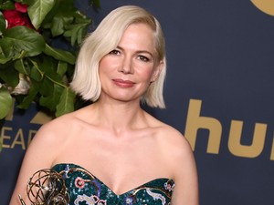 Jön a baba, jön az esküvő - Michelle Williams így búcsúztatta az óévet