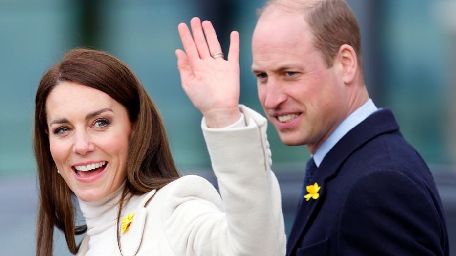 Vilmos herceg elképesztően fest evezés közben