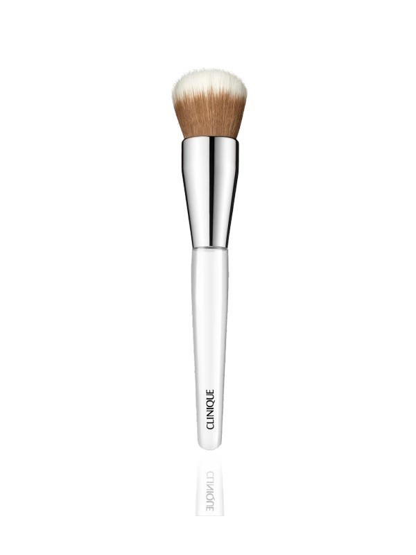Foundation Buff Brush alapozó ecset CLINIQUE 14 200 Ft