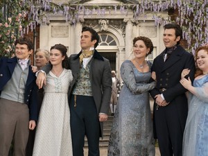 Szóval ezért volt ilyen ismerős? A Bridgerton új évadának színésznője, Katie Leung már a Harry Potterben is szerepelt