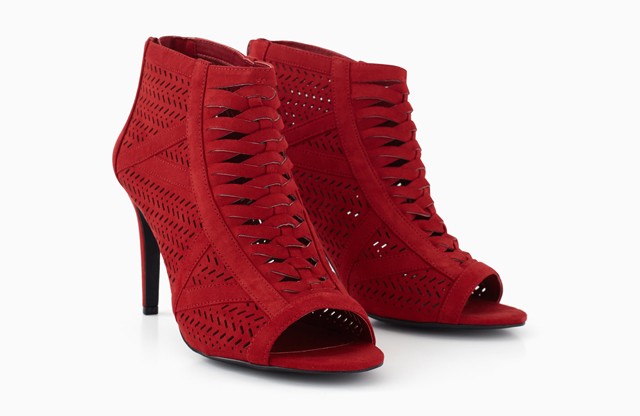 Nyitott bokacsizma PROMOD 12995 Ft