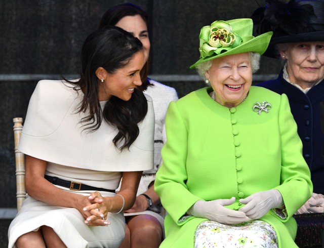 Meghan Markle és Erzsébet királynő