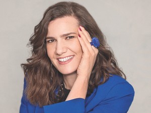 Bakos Gyöngyi: „Az írás hosszútávfutás, azaz, ha vannak is visszautasítások, csalódások, azok nem jelentenek semmit, mert az írói értékek hosszú távon mutatkoznak meg”