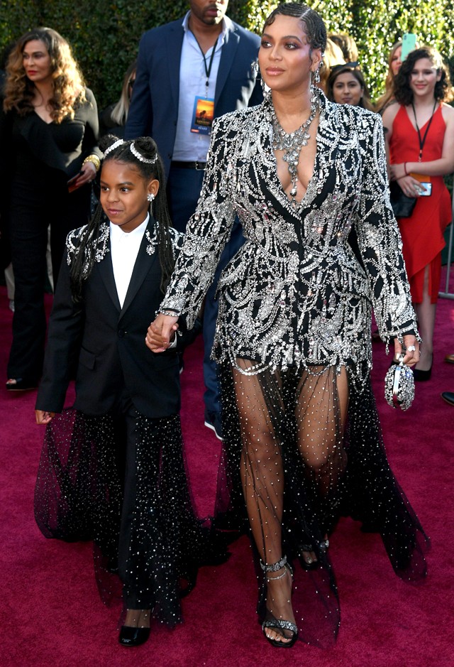 Beyoncé 7 éves kislánya egy divatdiktátor: így pózolt édesanyjával a vörös szőnyegen