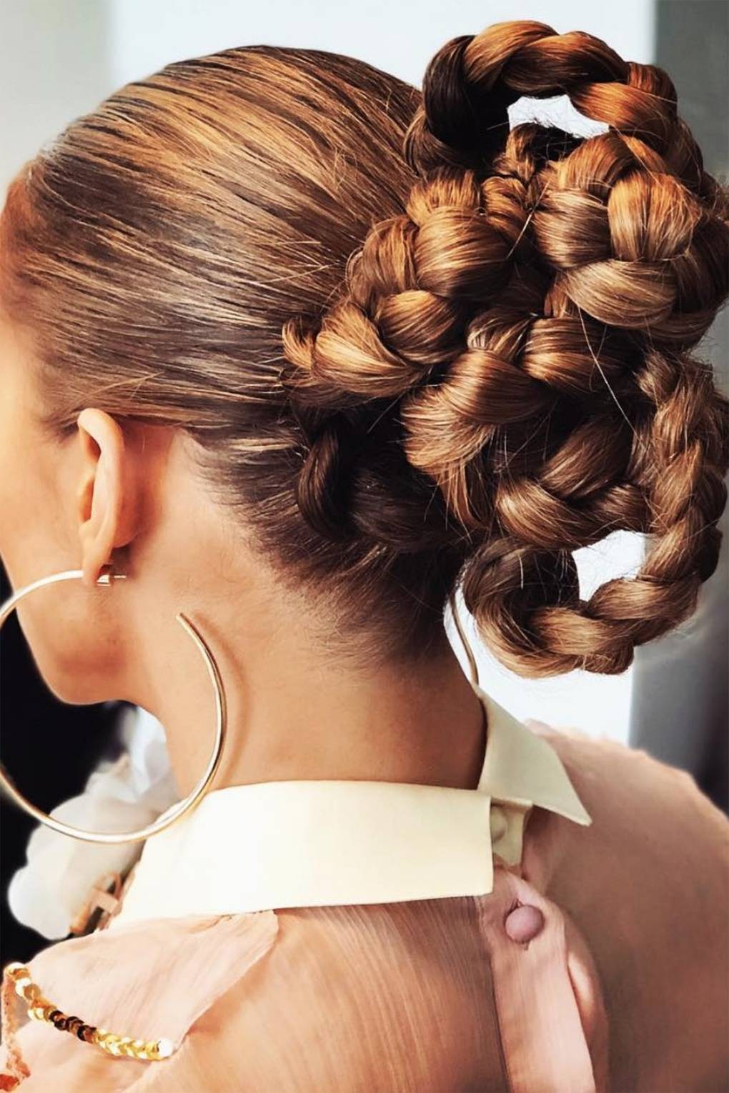 Jennifer Lopez hajkoronája kész műalkotás.