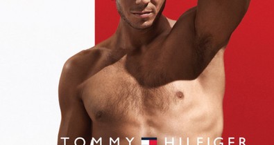 Nézd, hogy tolja le a gatyáját Rafael Nadal a Tommy Hilfigernek!