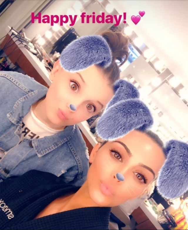 Millie Bobby Brown és Kim Kardashian