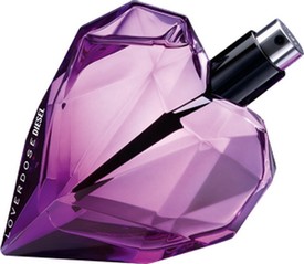 Loverdose edp 50 ml DIESEL 18590 Ft-20% 14872 FtAz illat, amely szabadjára engedi a szenvedélyt. Vágykeltő és a csábítást fokozó összetevőket tartalmaz.