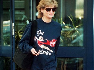 Diana hercegné kultikus szettjeit most totál le tudod kopizni