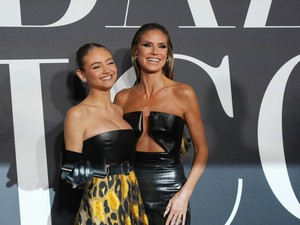 Heidi Klum 18 éves lányával pózol közös fehérnemű kampányban