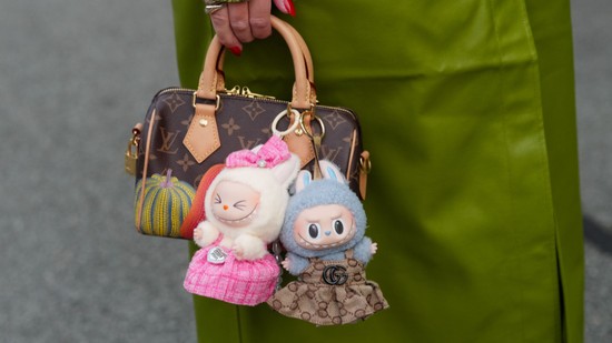 Tízezrek egy játékért, amiről nem is tudod, hogy fog kinézni: a Labubu-mánia