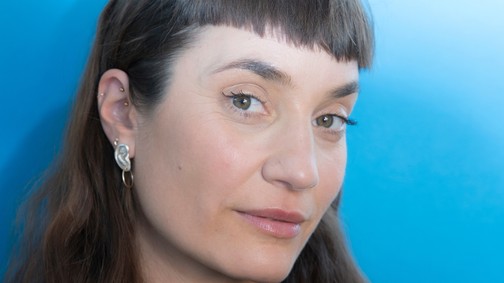 Olló helyett forrasztópisztoly – interjú Dévényi Dalmával, a d’Alma Jewelry ékszermárka alapítójával