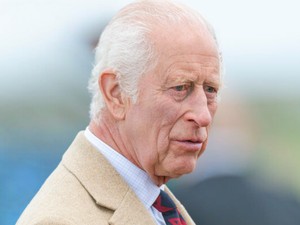 Károly király szíve teljesen összetört: a végsőkig hitt benne, hogy van még remény