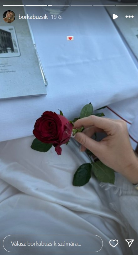 Ez aztán a romantikus gesztus!