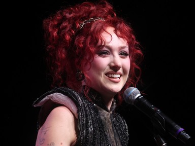 Leszólták, amiért félmeztelenül érkezett a Grammy-re, így szólt vissza Chappell Roan kritikusainak