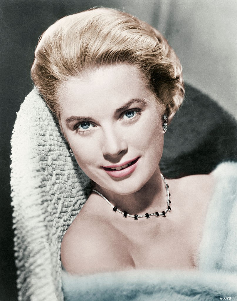 Grace Kelly csodaszép portréja