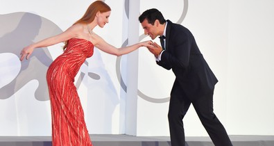 Találj valakit, aki úgy néz rád, mint Oscar Isaac Jessica Chastain-re