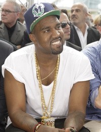 Kanye a Louis Vuitton show-ján 2011 júniusában