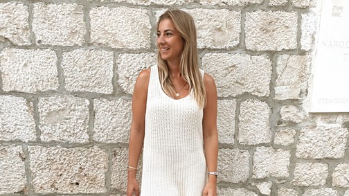 Sikkes tengerparti szettben ma Környei Viktória 