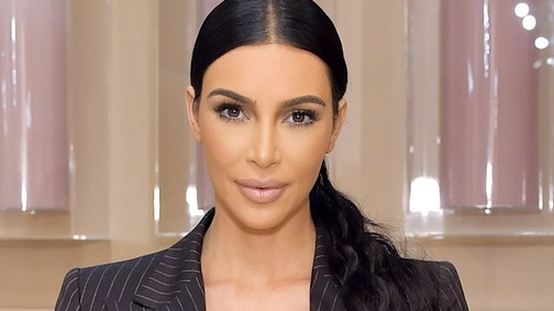 Íme a legdurvább Photoshop-bakik, amiket Kim Kardashian követett el