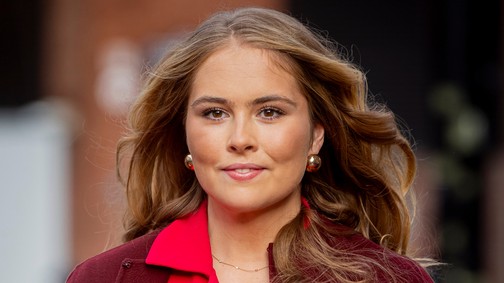 Katalin Amália hercegnő édesanyja tiarájában pompázott, lélegzetelállítóan festett a trónörökös