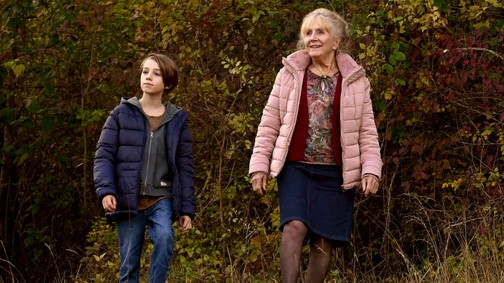 Vidéki nagymamák sötét titkokkal: ezt a filmet mindenkinek látnia kellene