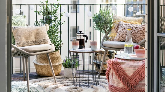 5 trükk a lakberendező szerint, amivel varázslatos lehet a balkonod és az udvarod