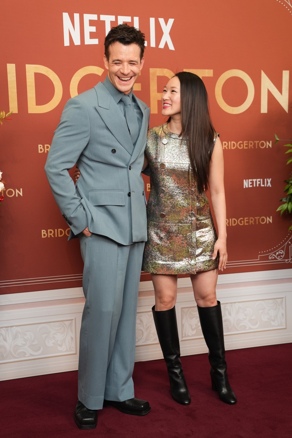 bridgerton luke thompson yerin ha