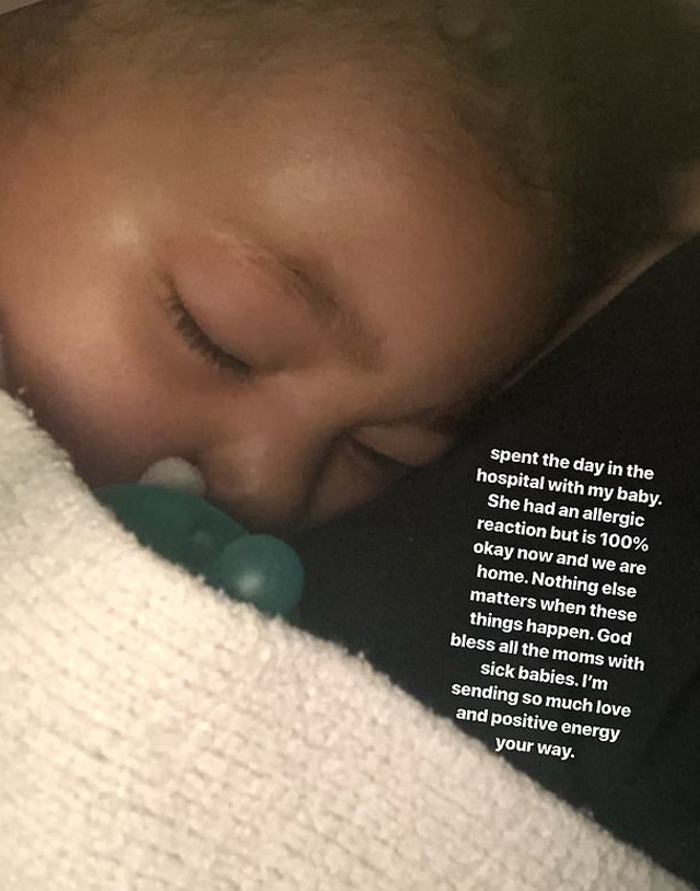 Kylie Jenner 15 hónapos kislányát kórházba kellett vinni