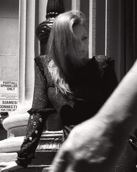 A képek New York utcáin készültek.