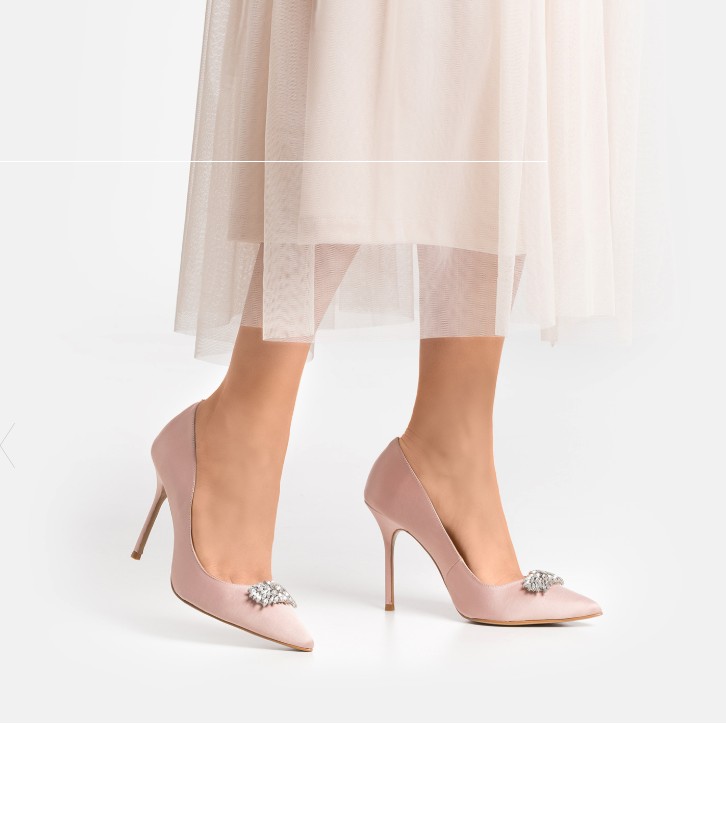 Kristálydíszes bőrcipő KAZAR 66000 Ft