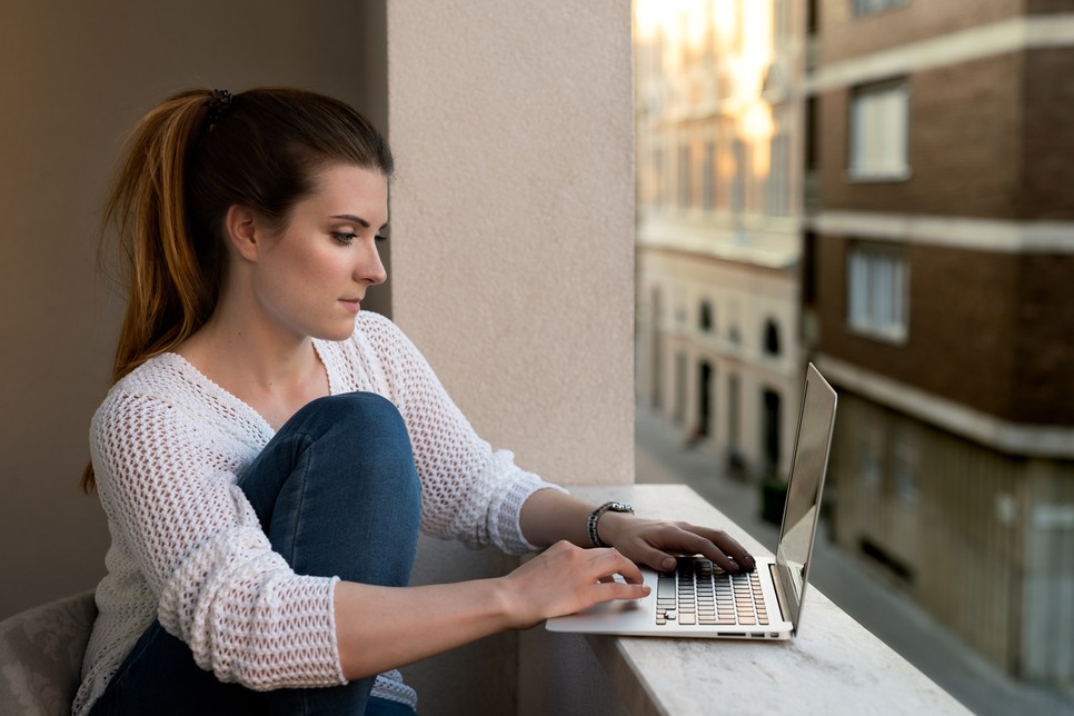 Gulyás Szilvi bemutatja a balkoni életet