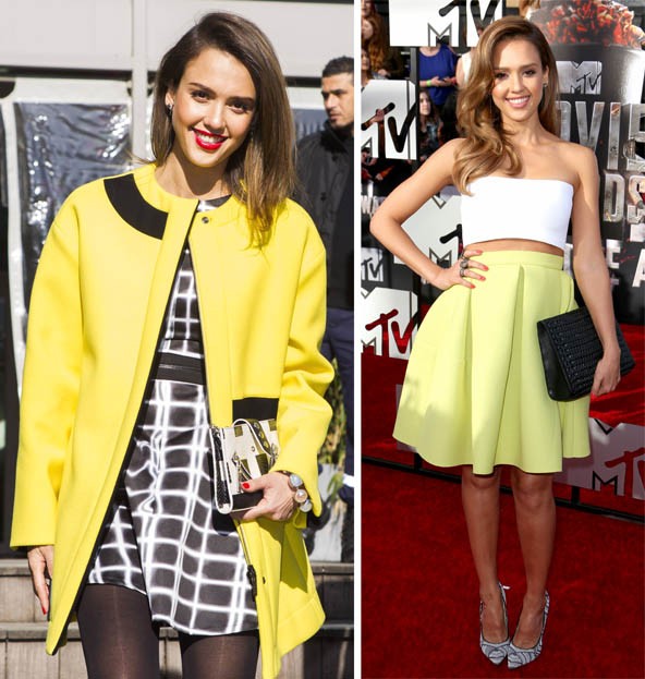 És végül fekete-fehér-sárga. A kedvenc színeit egymással kombinálva is szívesen viseli, a végeredmény pedig (már megint) üde és stílusos.